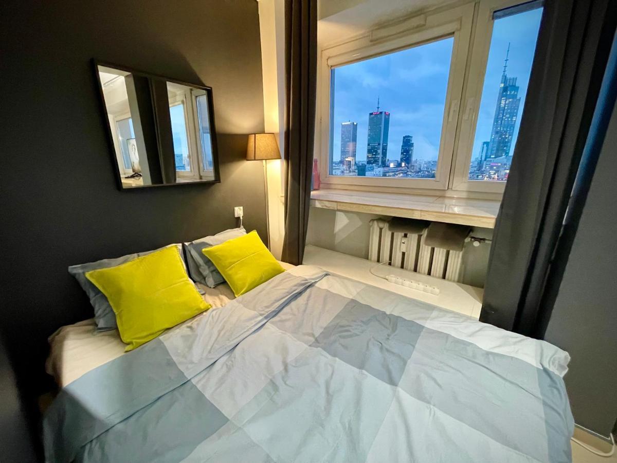 Sawa Apartment 2Xmetro Wifi 500 Mbs 50'Tv Netflix Hbo Appletv+ 바르샤바 외부 사진