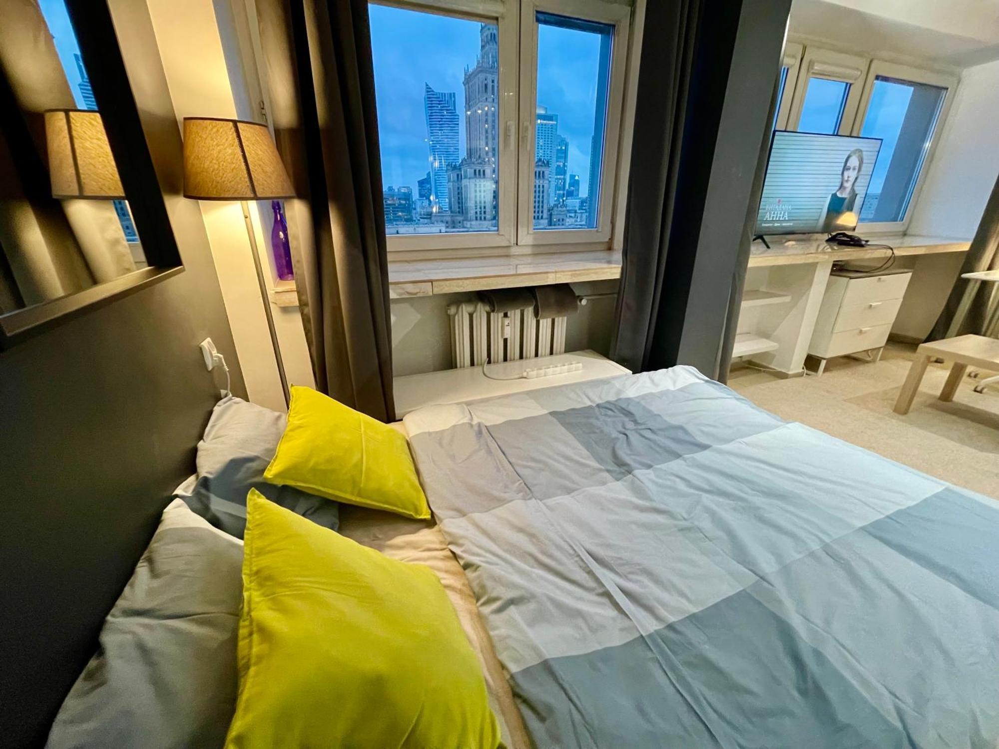 Sawa Apartment 2Xmetro Wifi 500 Mbs 50'Tv Netflix Hbo Appletv+ 바르샤바 외부 사진