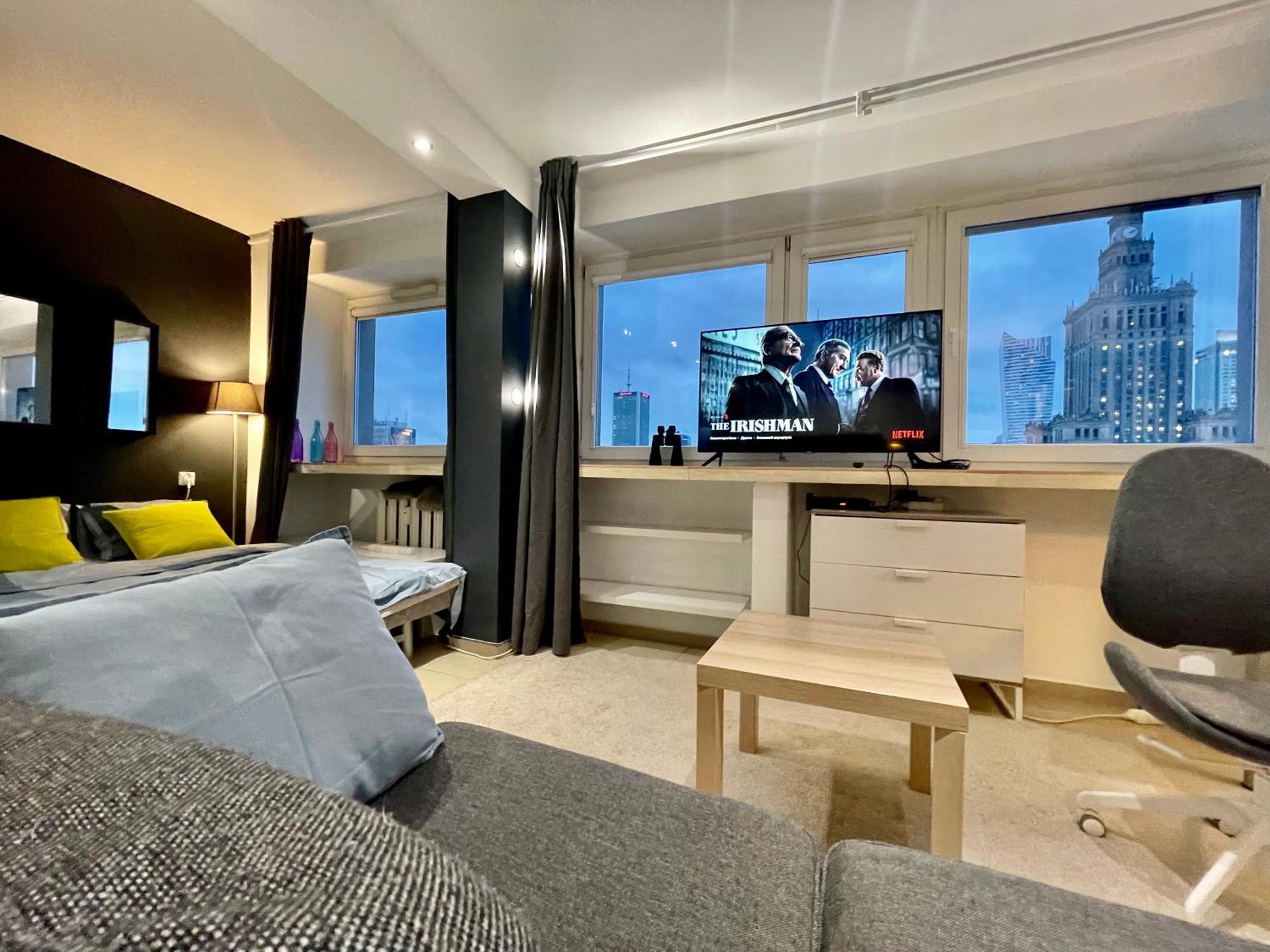 Sawa Apartment 2Xmetro Wifi 500 Mbs 50'Tv Netflix Hbo Appletv+ 바르샤바 외부 사진
