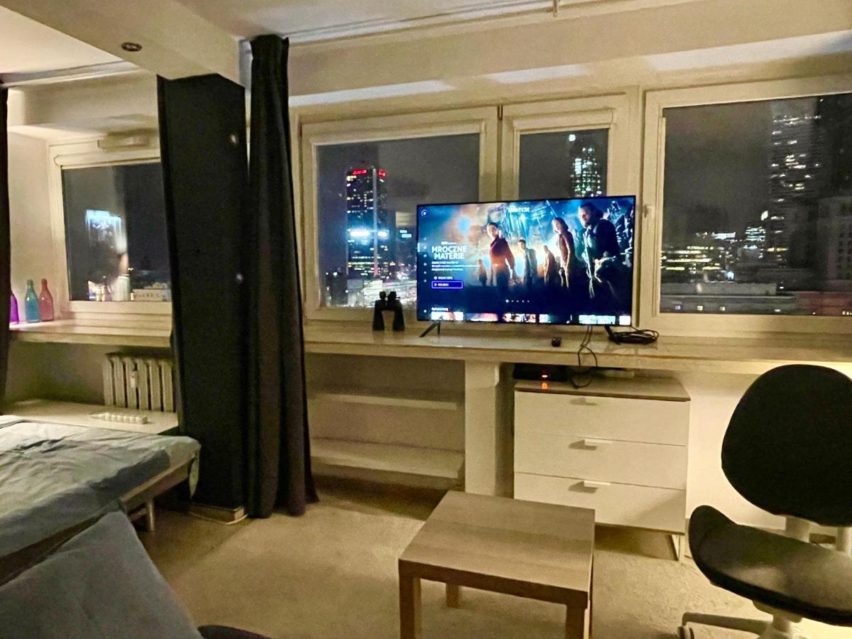 Sawa Apartment 2Xmetro Wifi 500 Mbs 50'Tv Netflix Hbo Appletv+ 바르샤바 외부 사진