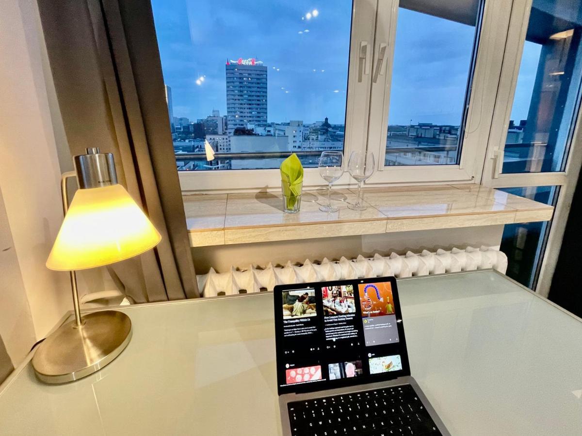 Sawa Apartment 2Xmetro Wifi 500 Mbs 50'Tv Netflix Hbo Appletv+ 바르샤바 외부 사진