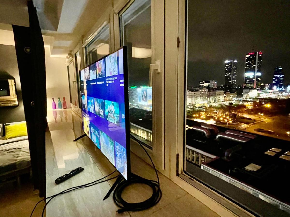 Sawa Apartment 2Xmetro Wifi 500 Mbs 50'Tv Netflix Hbo Appletv+ 바르샤바 외부 사진